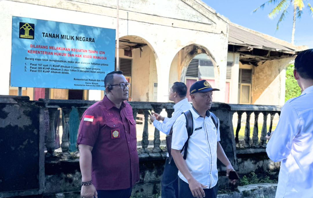 Kakanwil Ditjen Imigrasi Lampung Tinjau Rumah Dinas Hibah Pemkab Pesisir Barat: Sinergi Kuatkan Pelayanan Keimigrasian