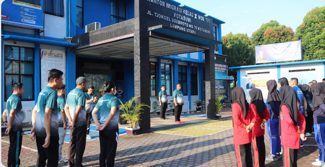 Kantor Imigrasi Kotabumi Gelar Apel Pagi Jumat Bersih