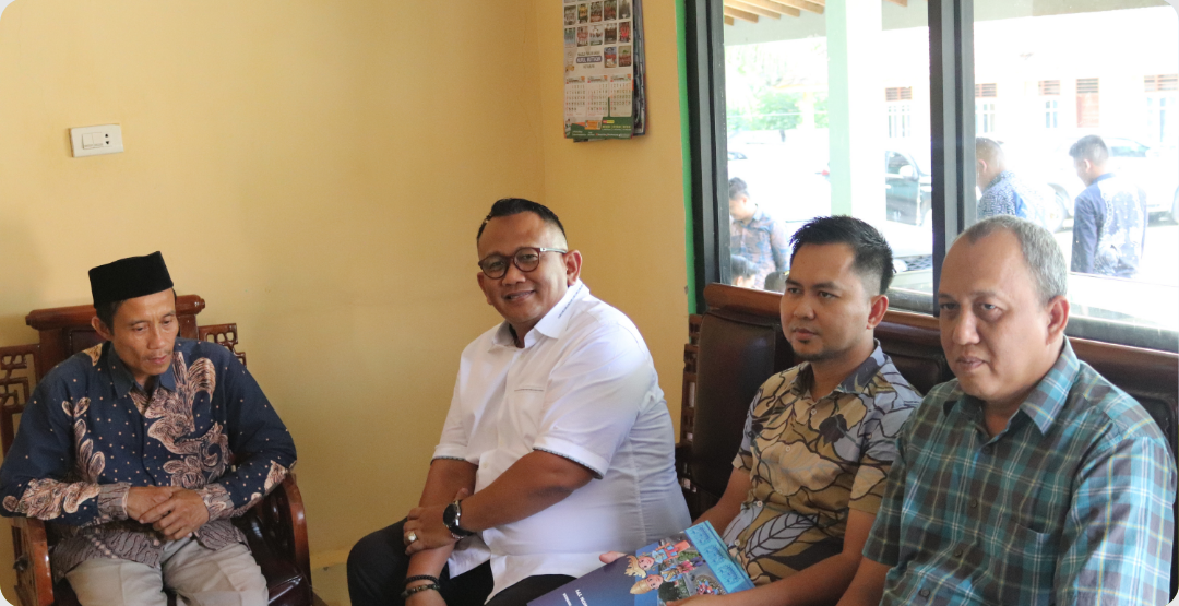 Kantor Imigrasi Kotabumi Salurkan Santunan ke Panti Asuhan Nurul Muttaqin