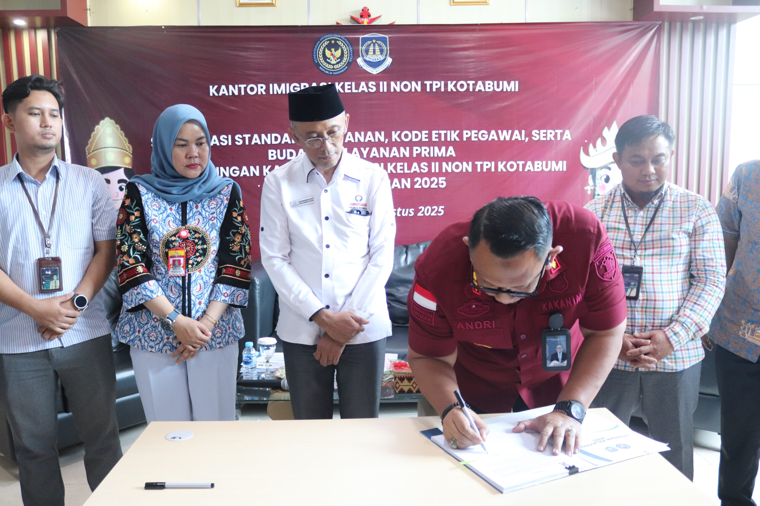 Meningkatkan Integritas, Profesionalisme, dan Kualitas Layanan Publik