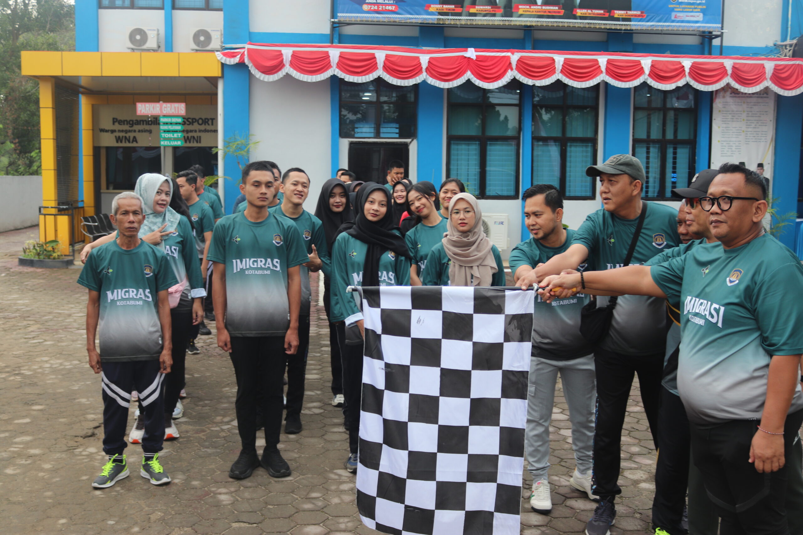 Imigrasi Kotabumi Gelar Jalan Sehat dan Lomba Futsal Daster