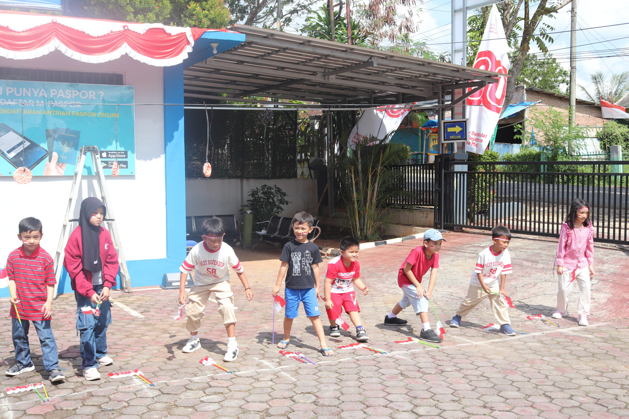 Semarak HUT ke-80 RI: Lomba Meriah di Kantor Imigrasi Kotabumi