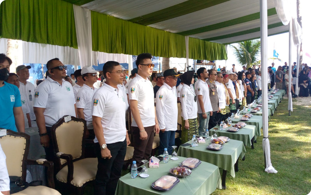 Kepala Kantor Imigrasi Kotabumi Hadiri Pembukaan WSL Krui Pro 2025 di Tanjung Setia
