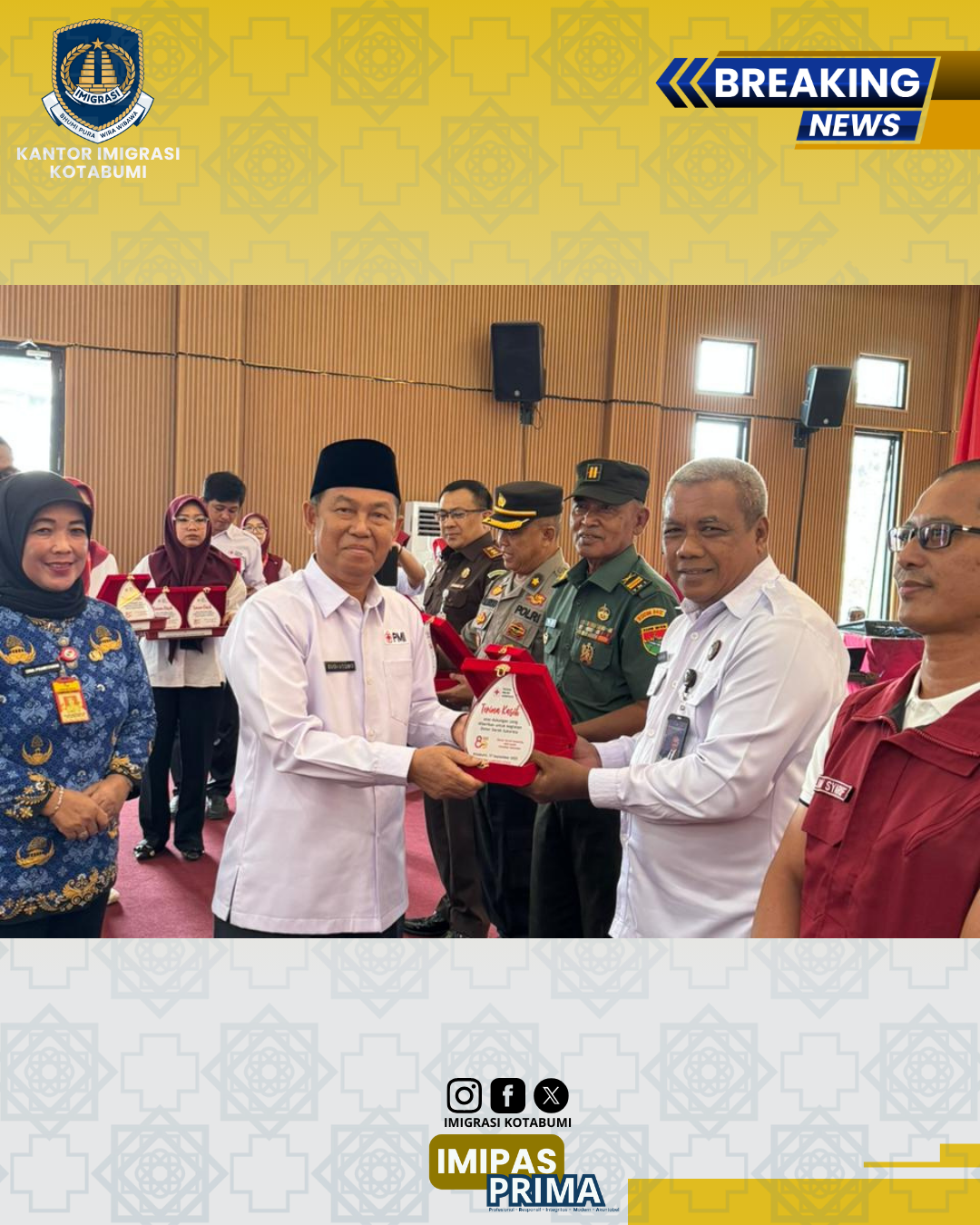 Kantor Imigrasi Kotabumi Terima Penghargaan dari PMI pada HUT ke-80