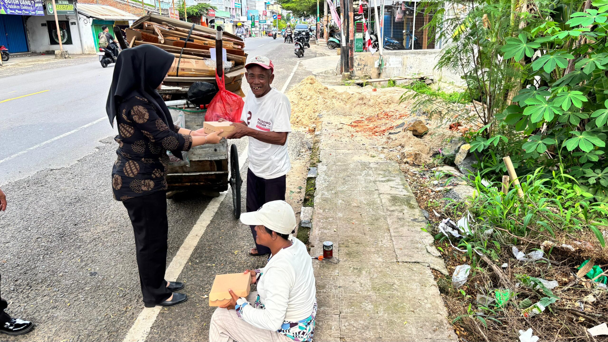Wujud Kepedulian Sosial untuk Sesama Imigrasi Kotabumi Gelar Jum’at Berkah