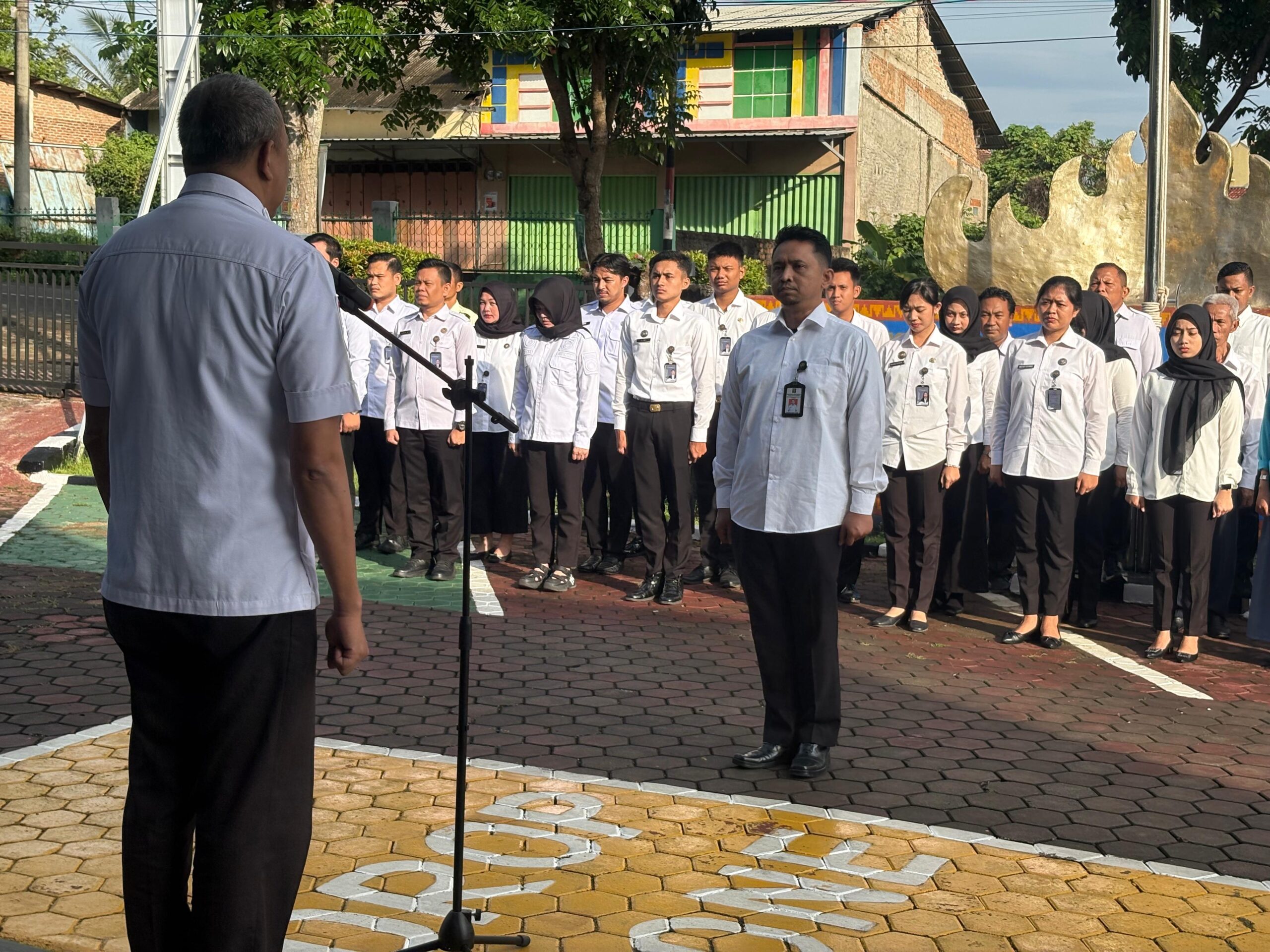 Kedisiplinan dan Kebersihan Jadi Pesan Utama Apel Pagi Kanim Kotabumi