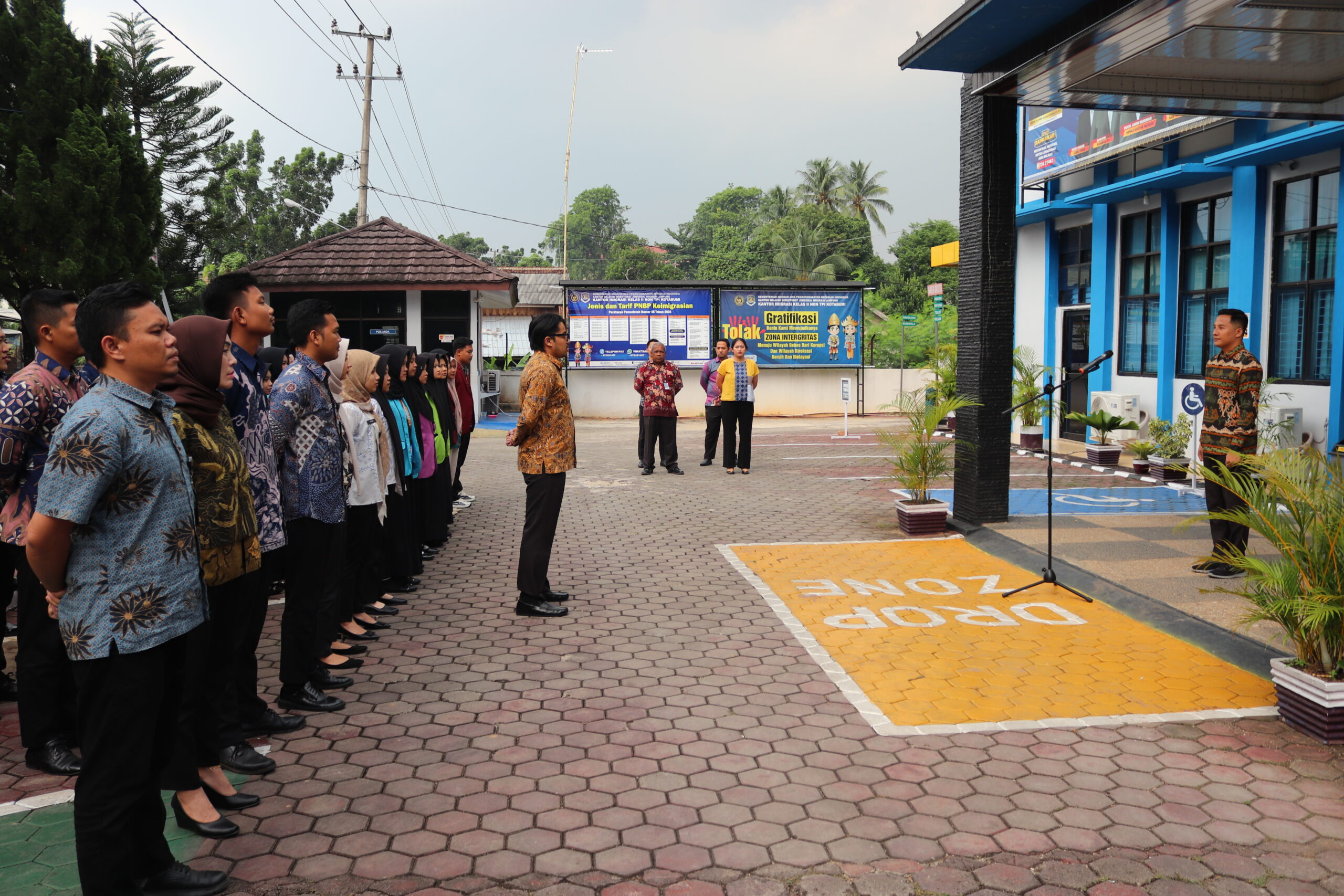 Apel Sore: Wujud Apresiasi dan Pesan Kehati-hatian dari Kasubsi Intelijen Keimigrasian
