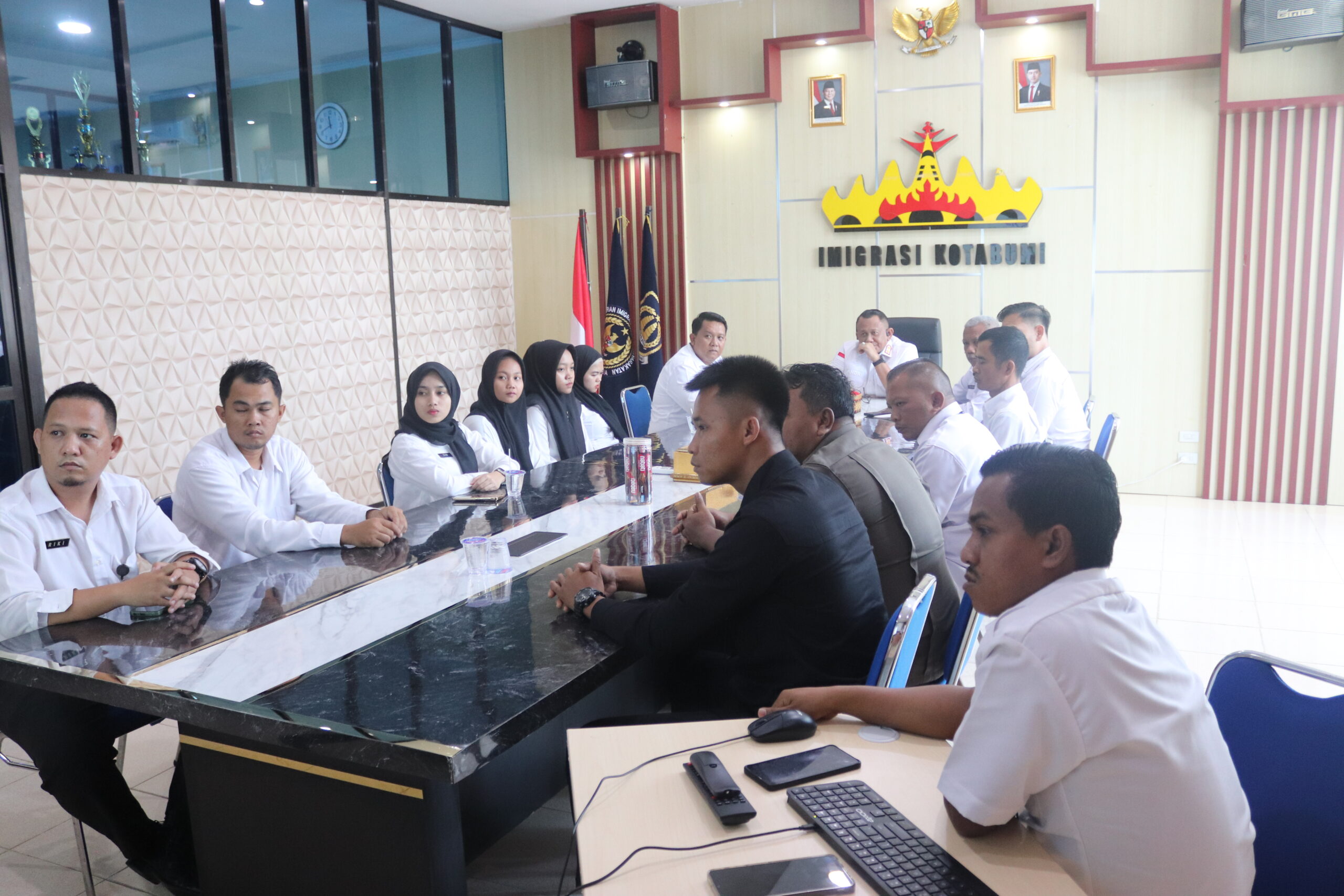 Membangun Budaya Kerja Berintegritas, Imigrasi Kotabumi Kumpulkan PPPK dan PPNPN Baru