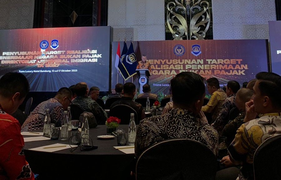 Imigrasi Kotabumi Ikuti Kegiatan Penyusunan Target Realisasi PNBP Tahun 2025 di Bandung