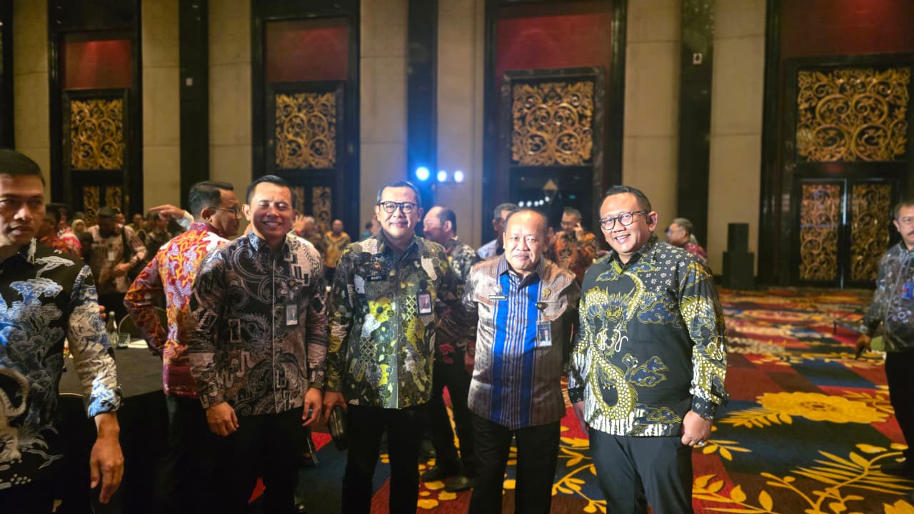 Imigrasi Kotabumi Ikuti Kegiatan Penyusunan Target Realisasi PNBP Tahun 2025 di Bandung