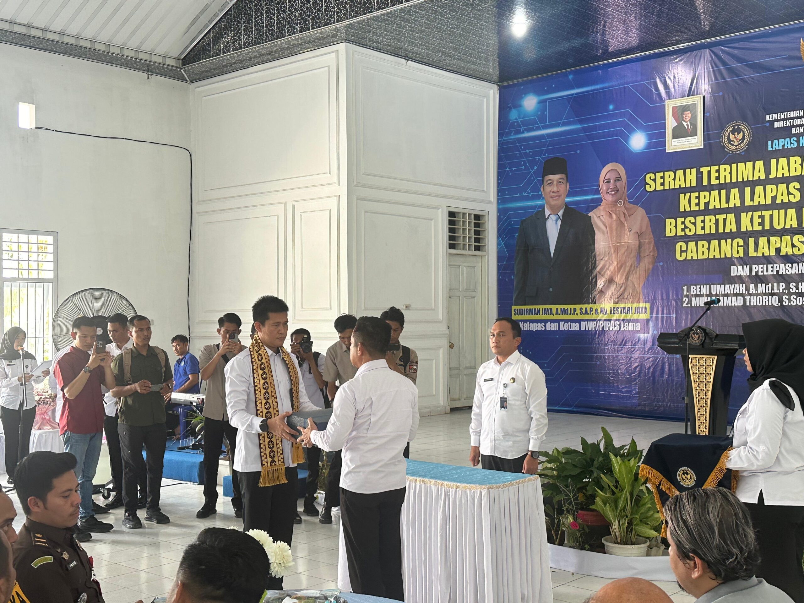 Sinergi Terjalin: Imigrasi Kotabumi Hadiri Pisah Sambut dan Sertijab Kalapas Kelas IIA Kotabumi