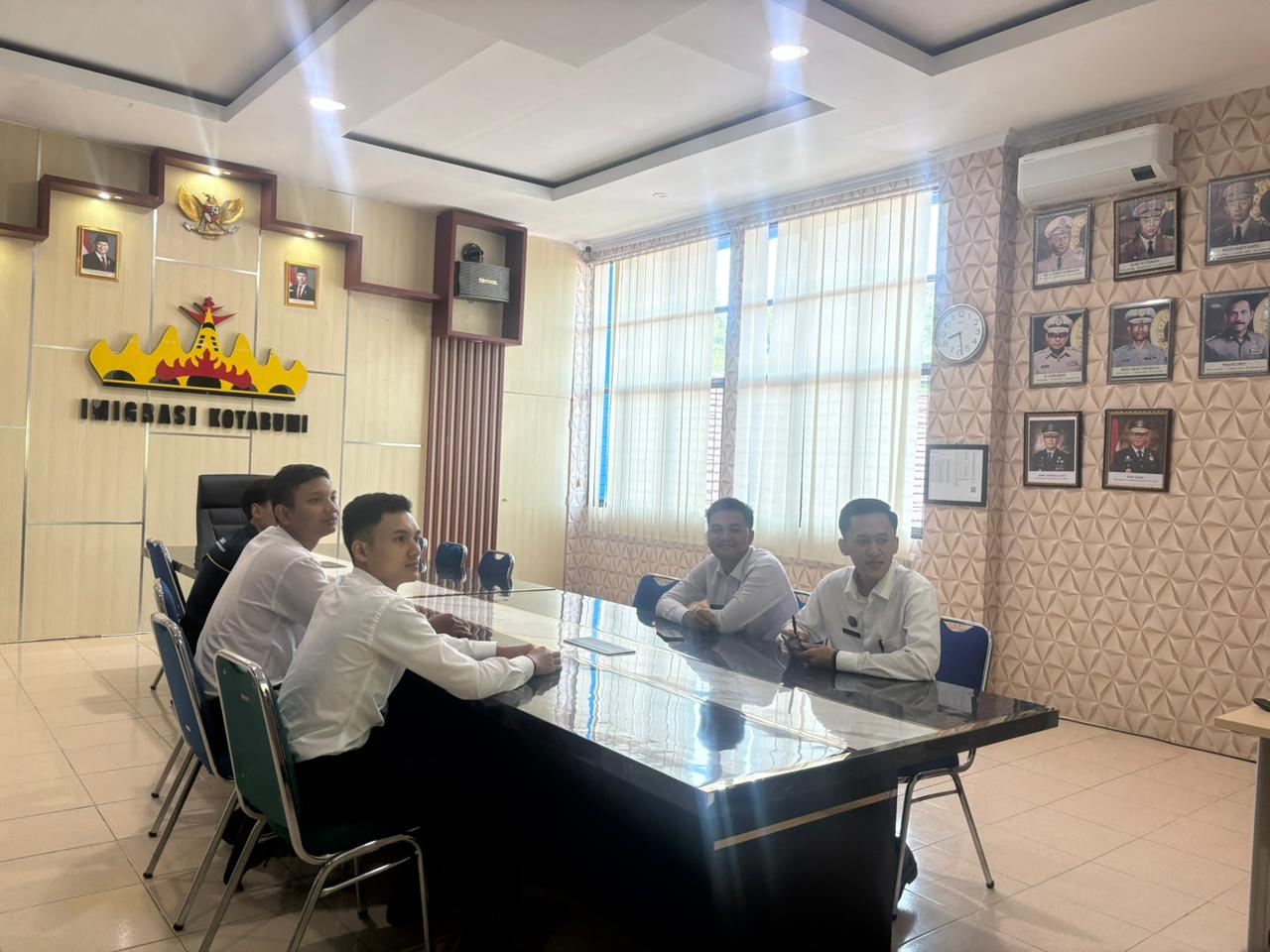 Imigrasi Kotabumi Ikuti Secara Daring Rapat Koordinasi Pengamanan Kantor dan Instalasi Vital 2025