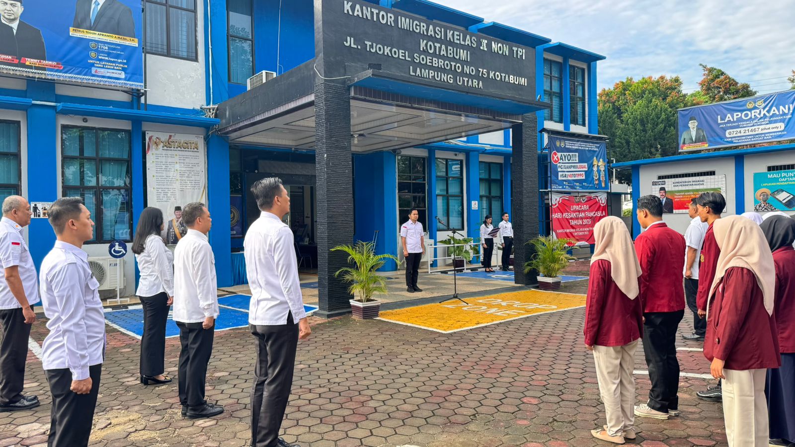 Menumbuhkan Semangat Disiplin dan Kebersamaan Melalui Apel Pagi Imigrasi Kotabumi
