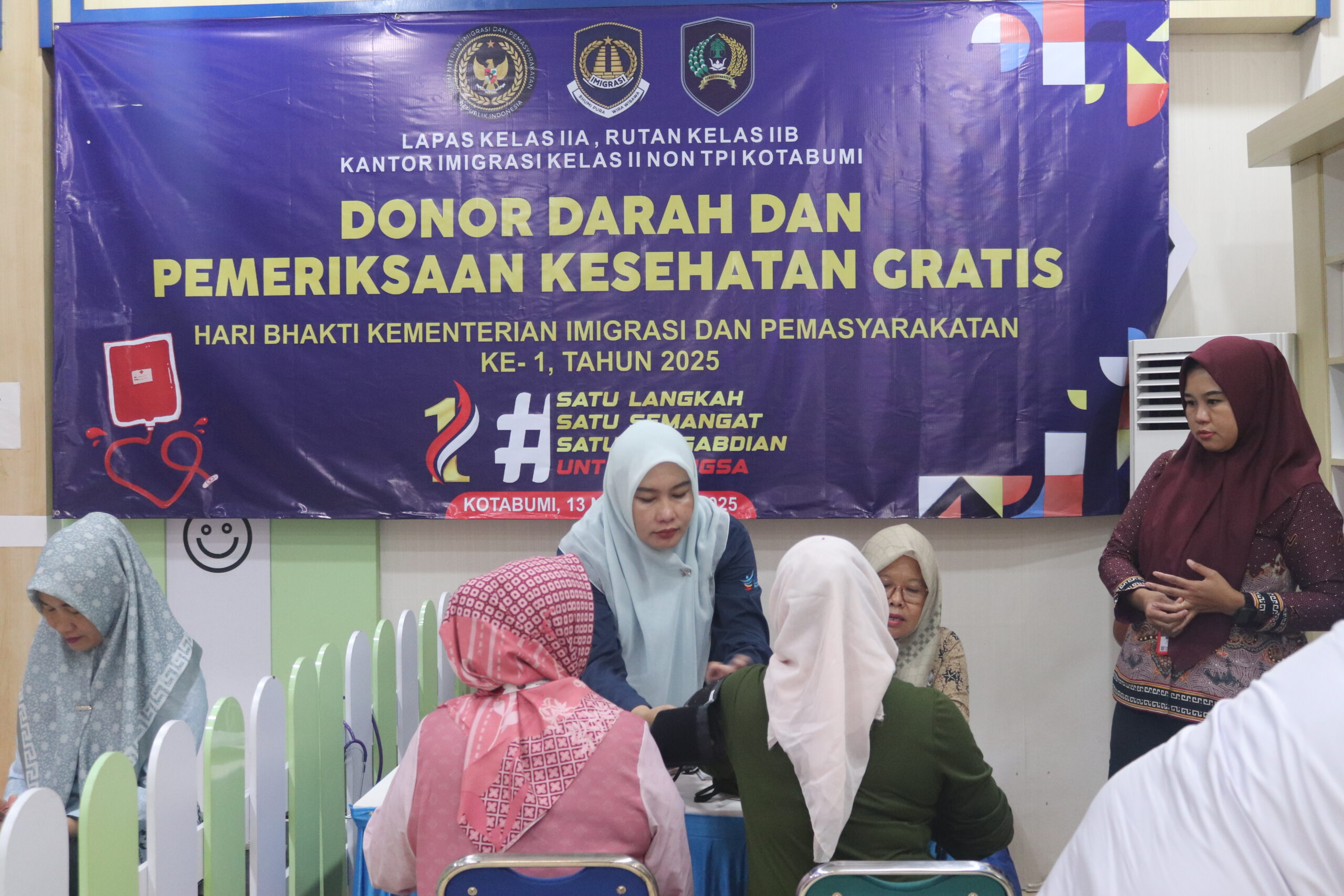 Sinergi Lapas, Rutan, dan Imigrasi Kotabumi Gelar Donor Darah dan Pemeriksaan Kesehatan Gratis dalam Rangka Hari Bhakti Kemenimipas
