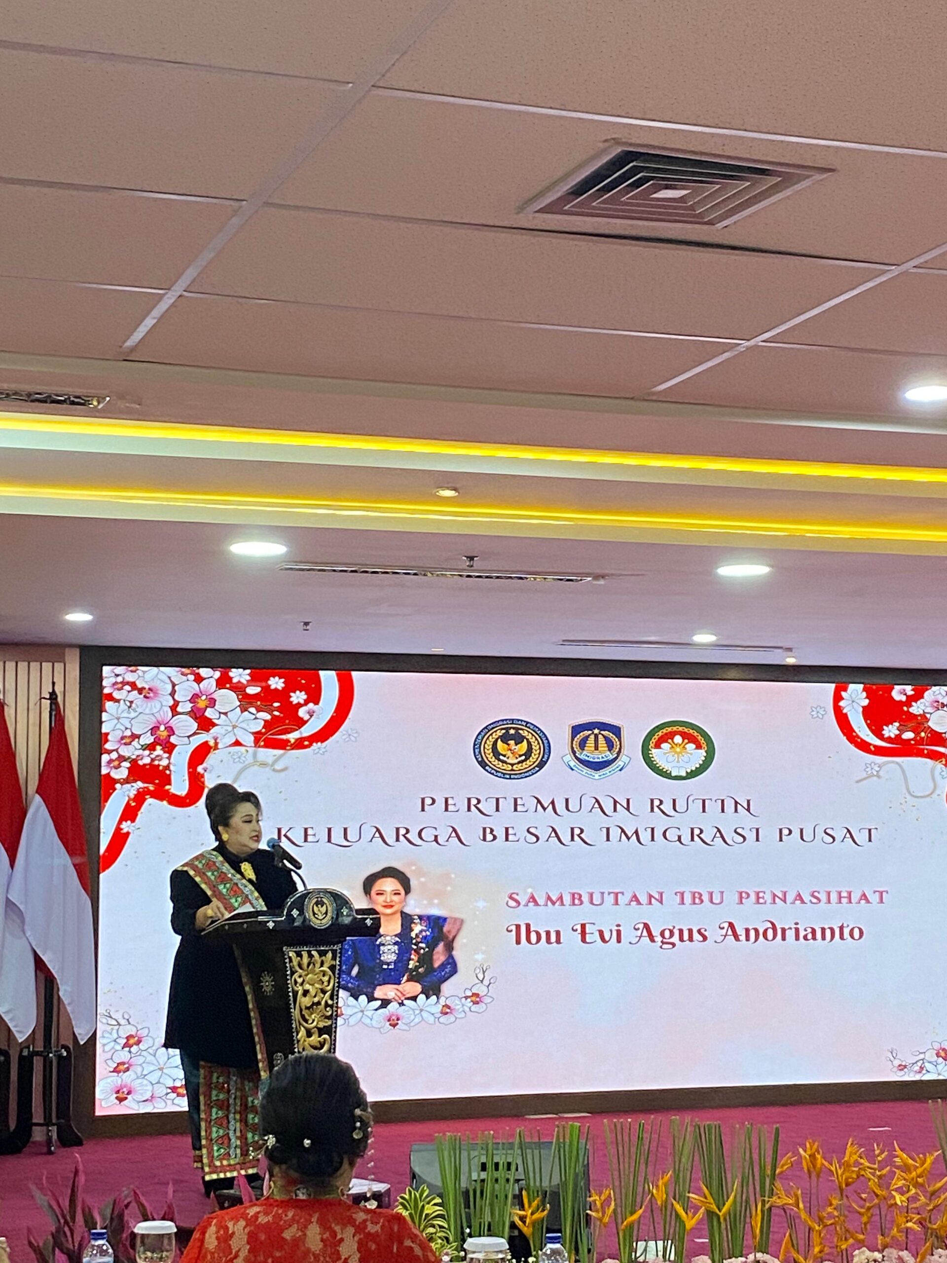DWP Imigrasi Kotabumi Berpartisipasi dalam Pertemuan Rutin Dharma Wanita Persatuan Imigrasi Pusat