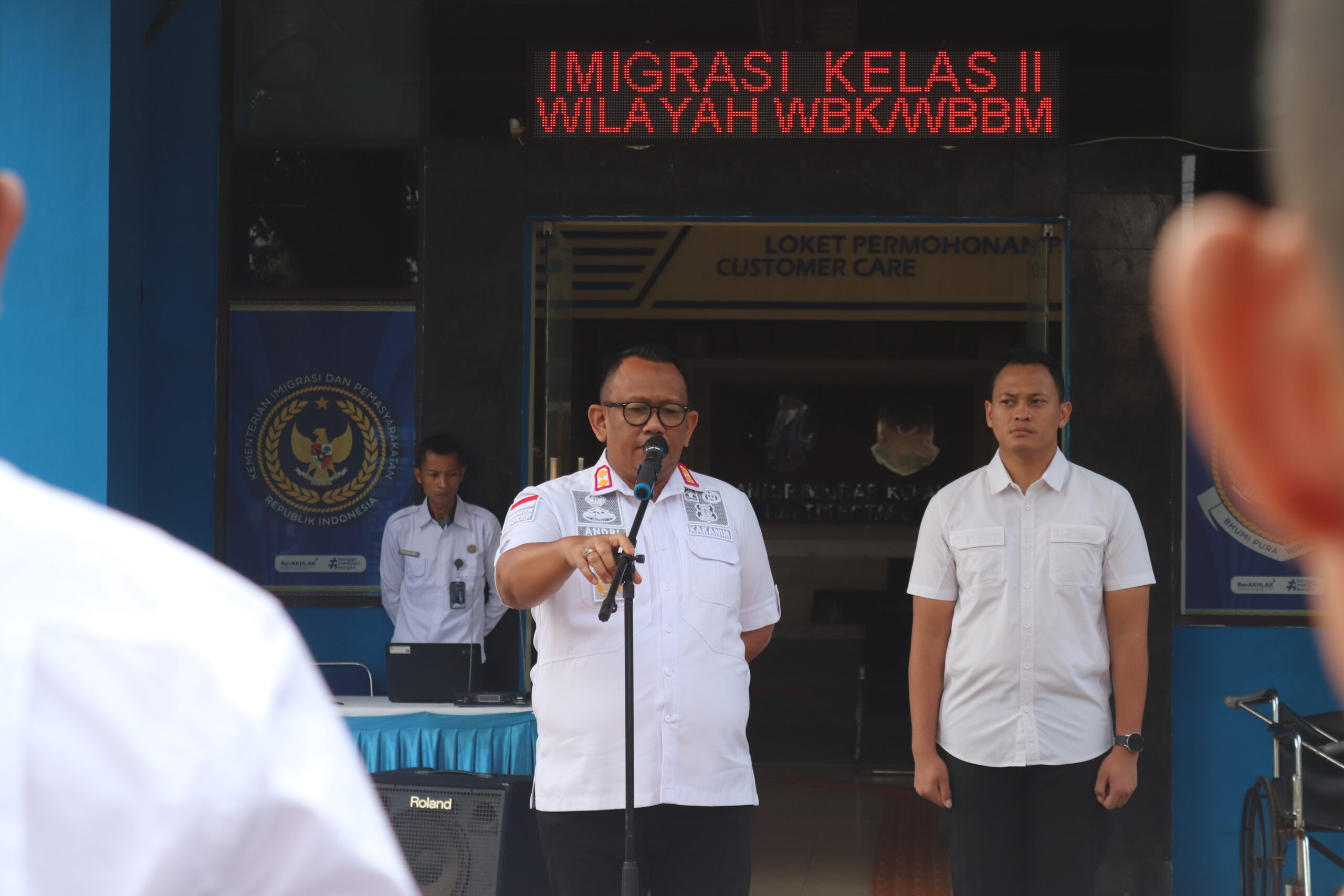 Apel Pagi Imigrasi Kotabumi, Disiplin Diperkuat Penghargaan Teladan Diserahkan