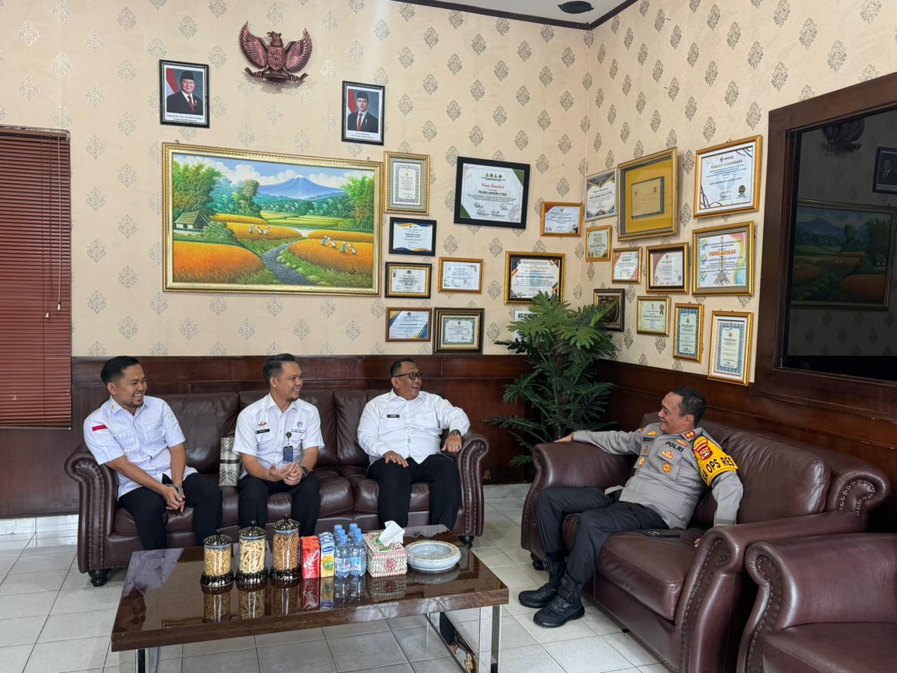 Momentum Akhir Masa Tugas Kepala Imigrasi Kotabumi di Polres Lampung Utara