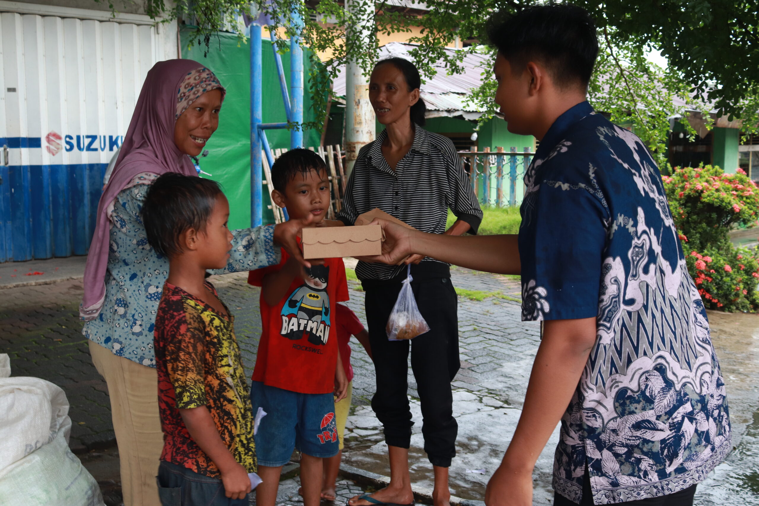 Kantor Imigrasi Kotabumi Gelar Kegiatan Jumat Berkah