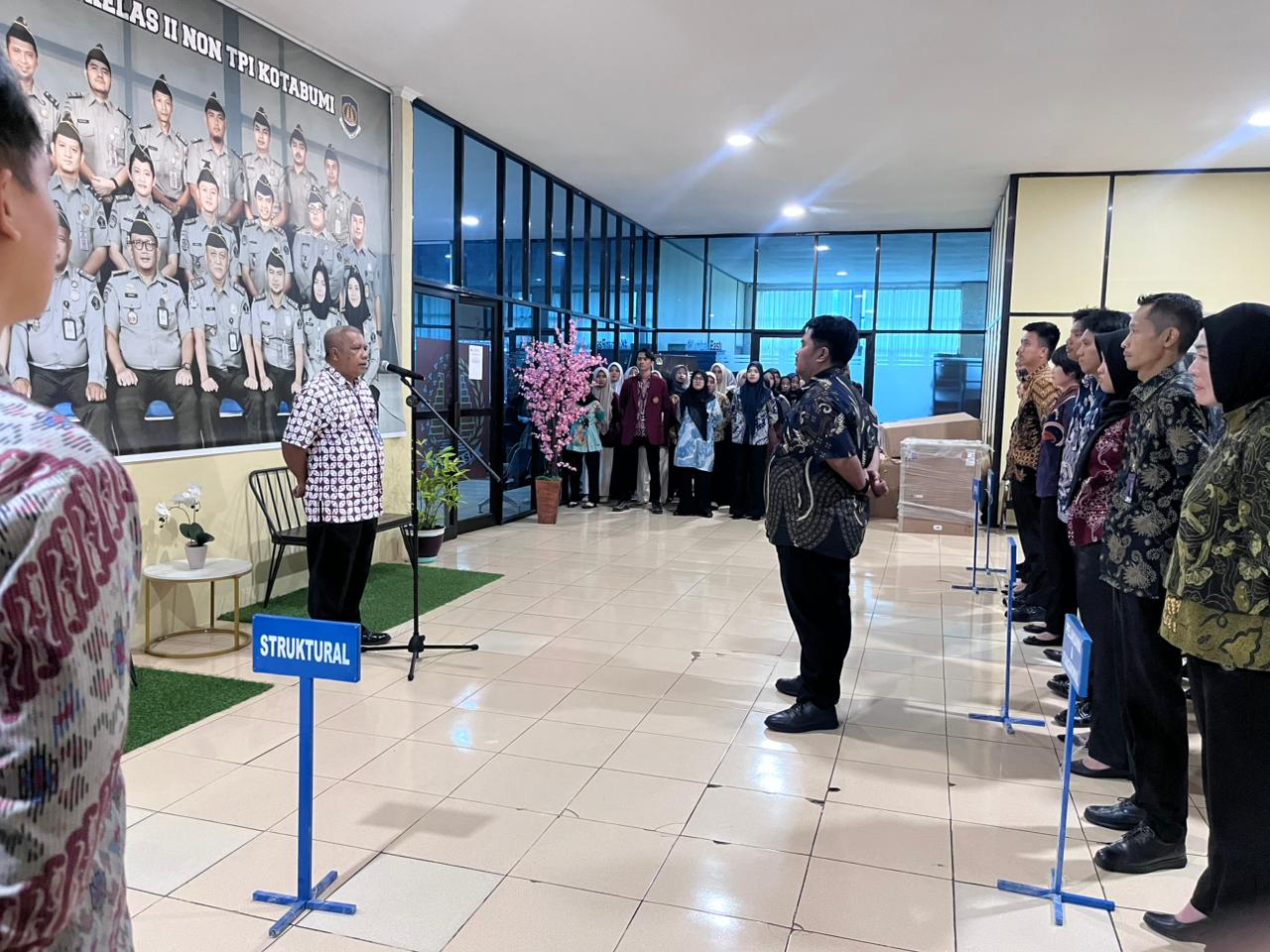 Apel Sore, Imigrasi Kotabumi Perkuat Kesiapan Jelang Kegiatan Pisah Sambut