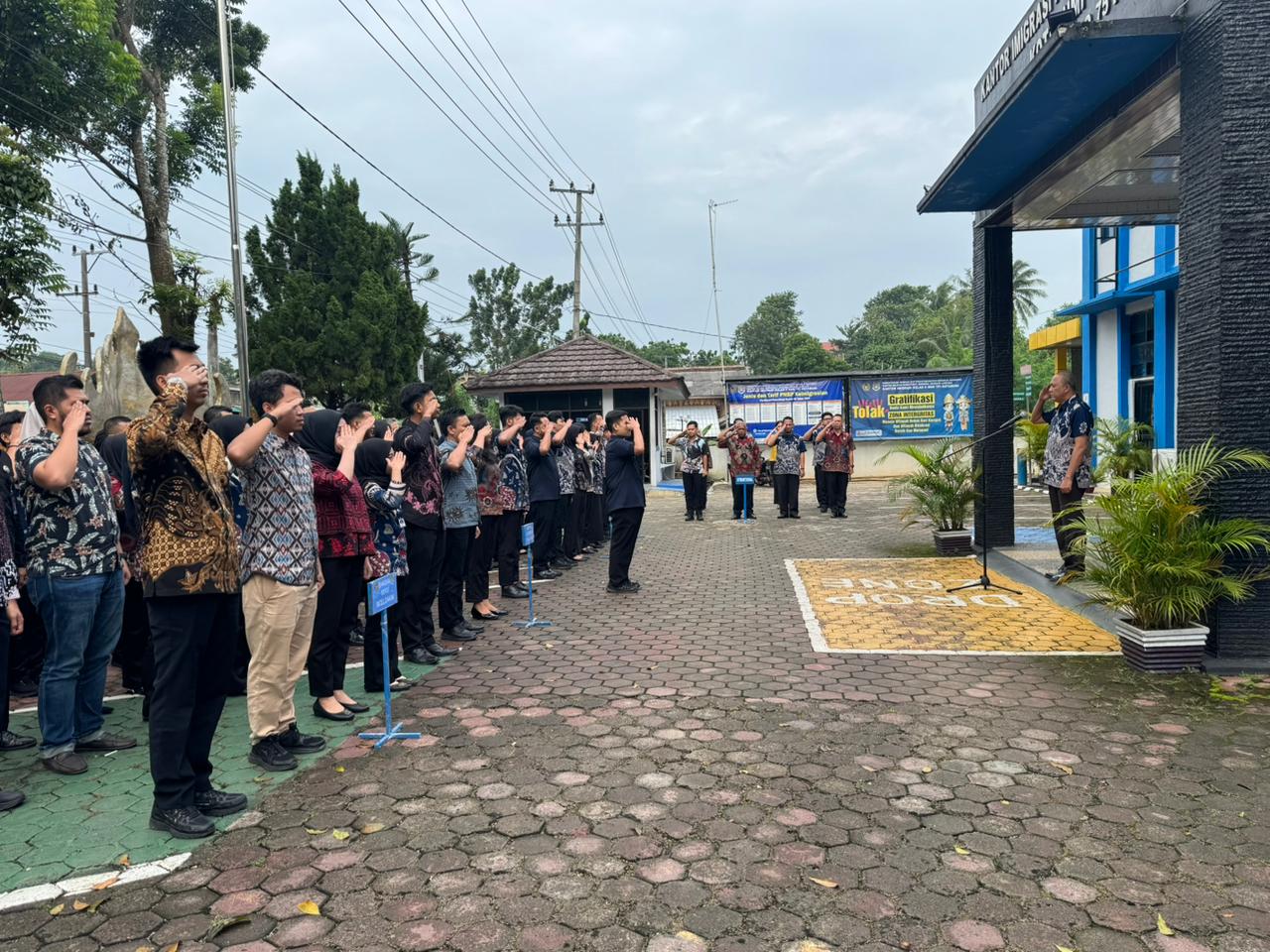 Imigrasi Kotabumi Gelar Apel Sore Persiapan Layanan Paspor Simpatik di Car Free Day Bandar Lampung