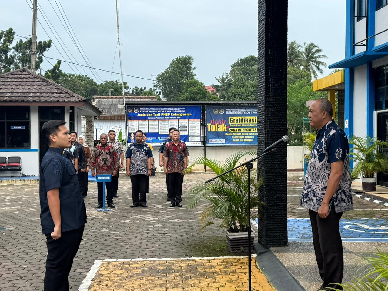 Imigrasi Kotabumi Gelar Apel Sore Persiapan Layanan Paspor Simpatik di Car Free Day Bandar Lampung