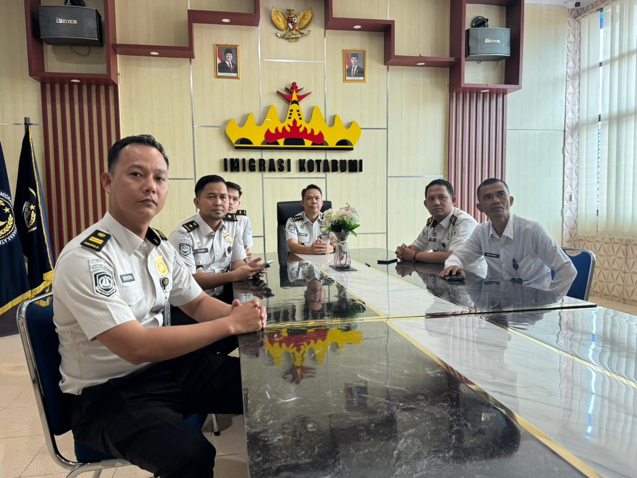 Kantor Imigrasi Kotabumi Ikuti Zoom Meeting Arahan Kepala Kantor Wilayah Dirjen Imigrasi Lampung