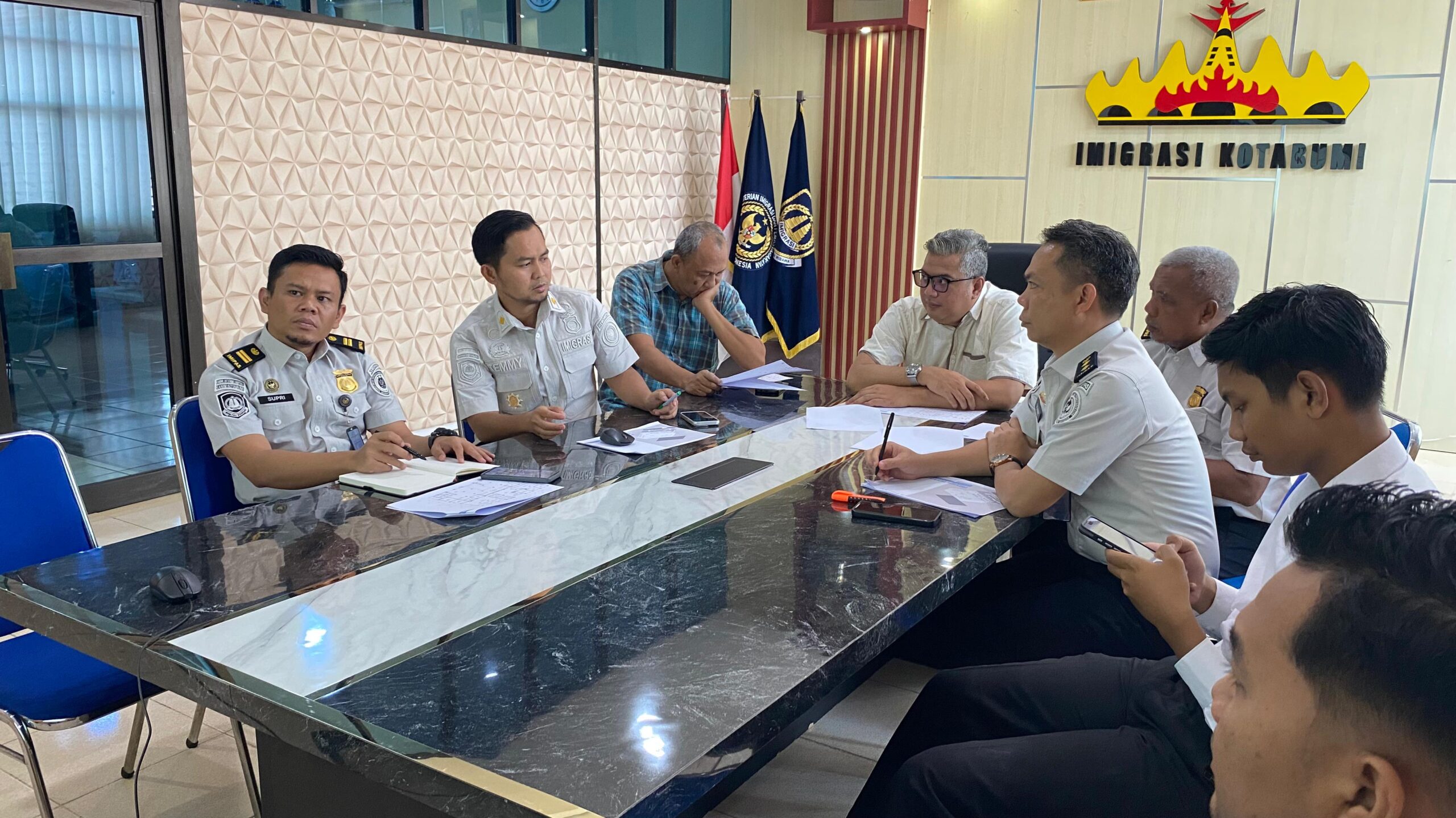Rapat Pembahasan Rencana Renovasi Gedung Kantor Imigrasi Kotabumi Bersama Arsitek