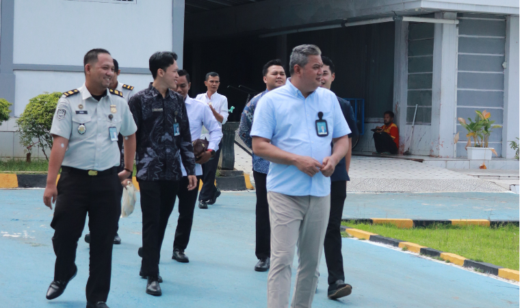 Imigrasi Kotabumi Ikuti Donor Darah dan Kunjungan ke Lapas dalam Rangka Hari Bakti Pemasyarakatan ke-62 Tahun 2026