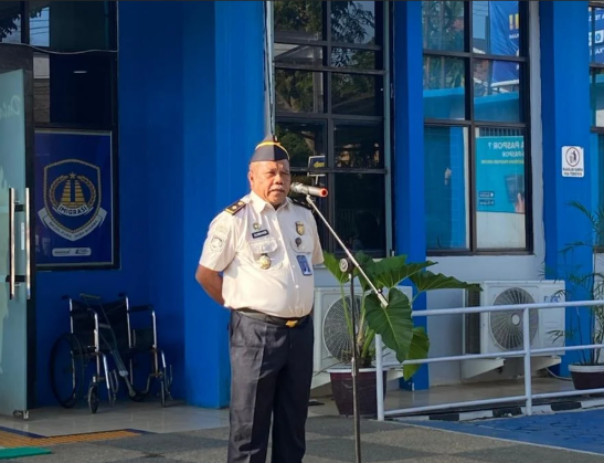 Apel Pagi Perkuat Disiplin dan Kebersihan Lingkungan Kerja di Kantor Imigrasi Kotabumi