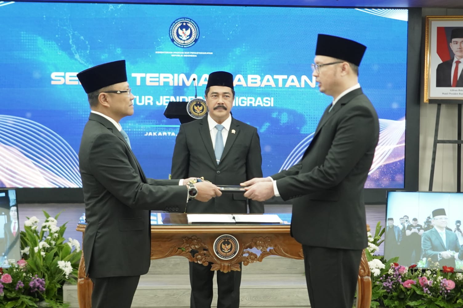 Menteri Imipas Lantik Dirjen Imigrasi serta Staf Ahli Menteri Bidang Pelayanan Publik dan Reformasi Hukum