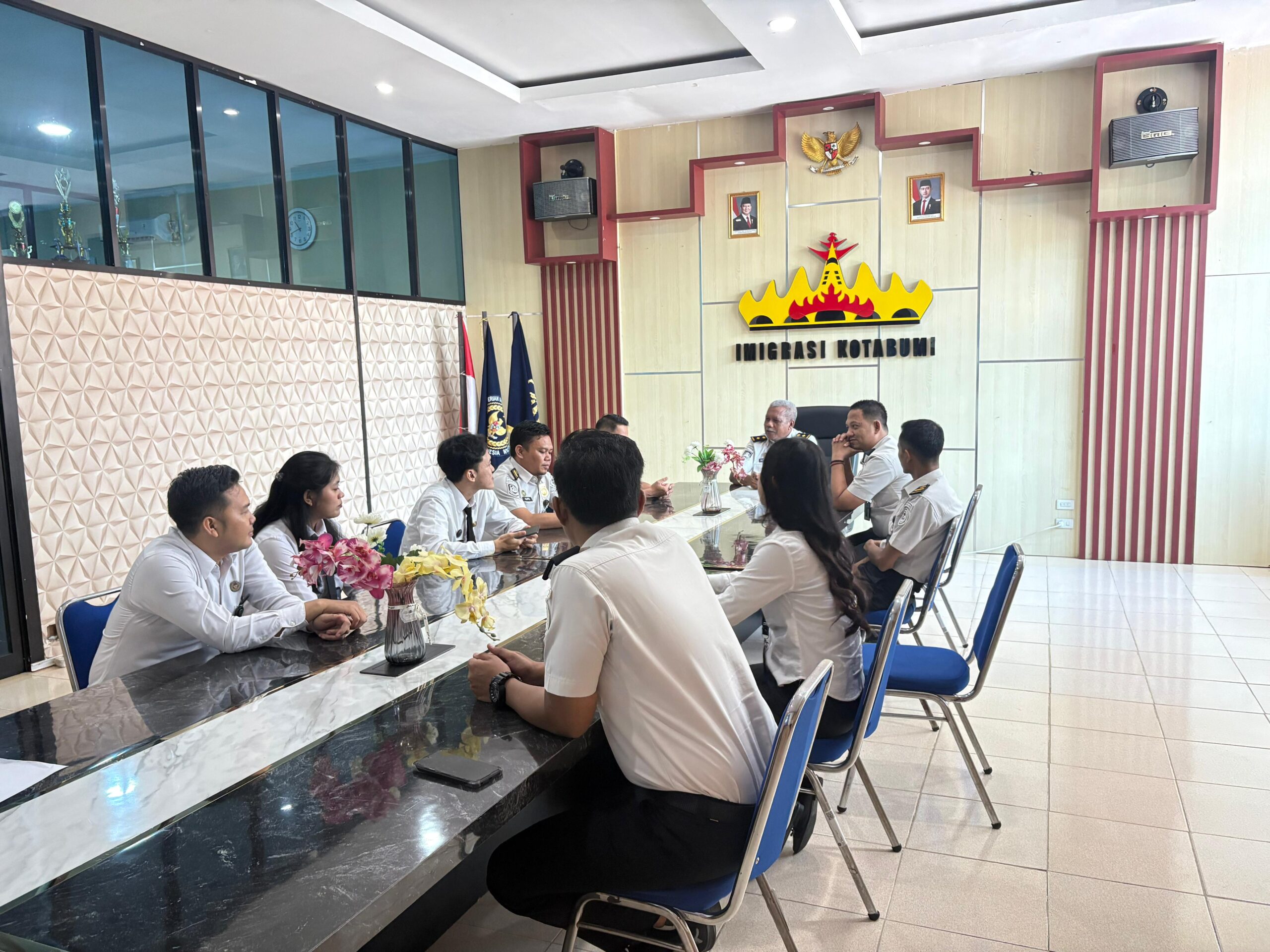 Rapat Evaluasi Kinerja dan Persiapan Pemindahan Kantor Imigrasi Kotabumi