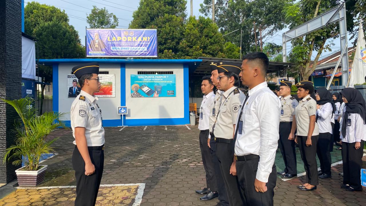 Perkuat Disiplin dan Integritas, Apel Pagi Imigrasi Kotabumi Dipimpin Kepala Kantor