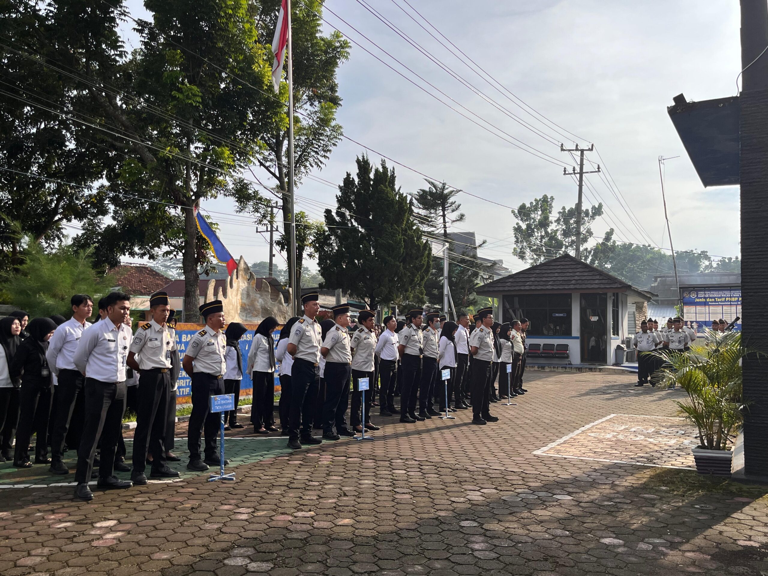 Perkuat Disiplin dan Integritas, Apel Pagi Imigrasi Kotabumi Dipimpin Kepala Kantor