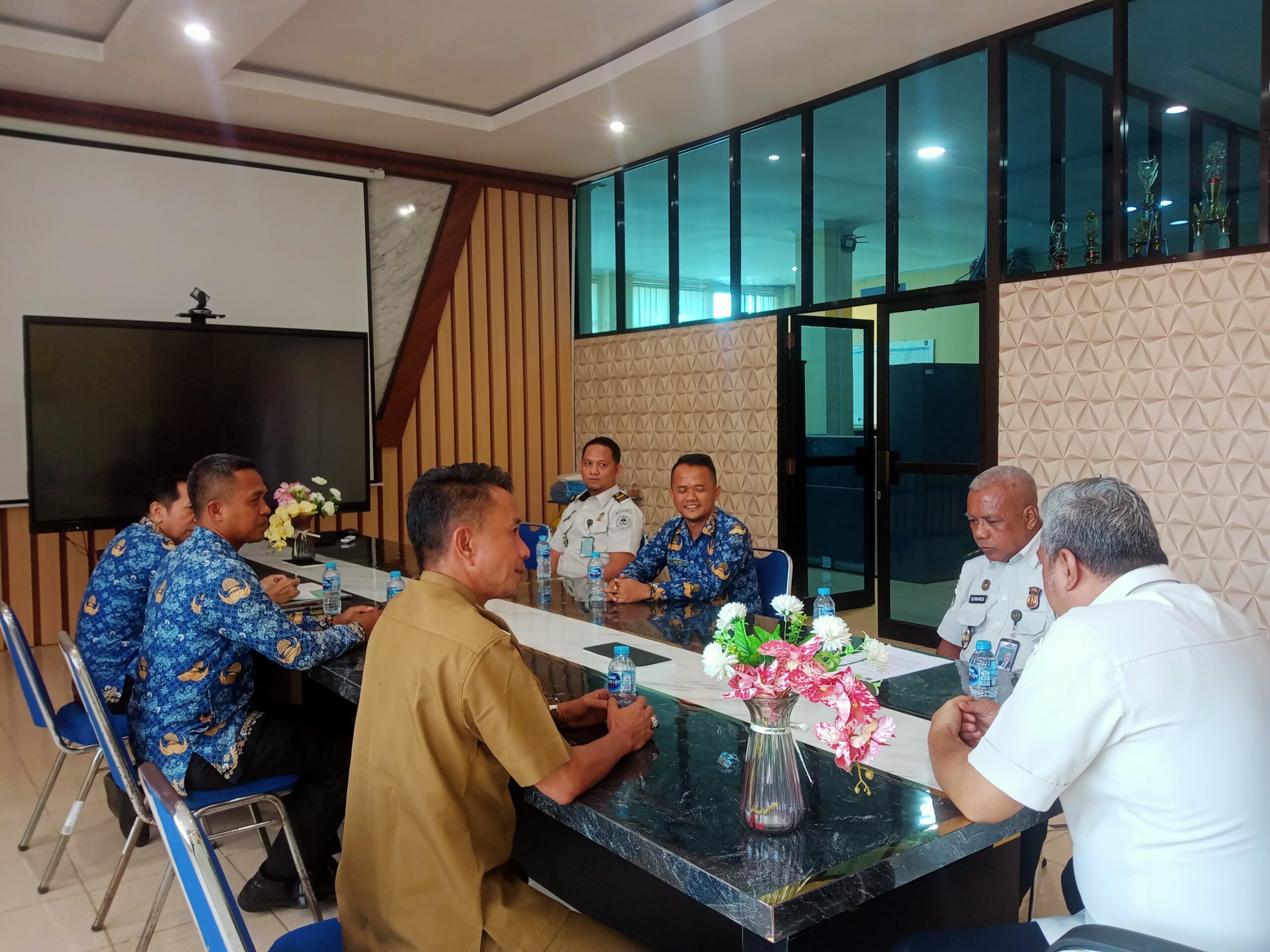 Audiensi Bersama Disnakerkop UKM Lampung Utara, Imigrasi Kotabumi Perkuat Sinergi Program Pemagangan Nasional