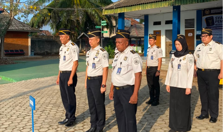 Apel Pagi Perkuat Disiplin dan Komitmen Pelayanan Prima