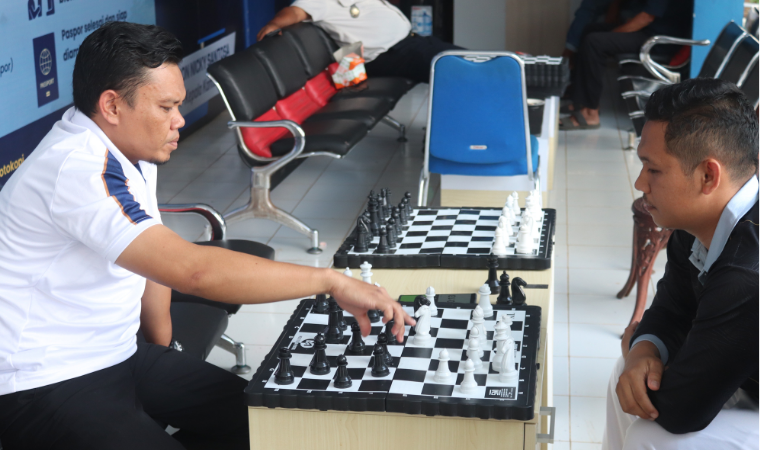 Kanim Lampung Utara Ikuti Lomba Gaple dan Catur Semarakkan HUT ke-81 RI