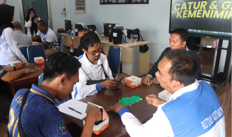 Kanim Lampung Utara Ikuti Lomba Gaple dan Catur Semarakkan HUT ke-81 RI