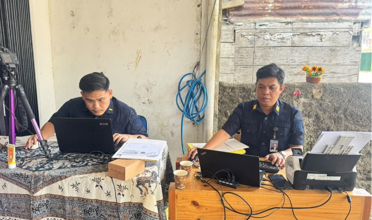 Eazy Passport Hadir di Lampung Barat, Layani 20 Pemohon di PT. Asafi Tour