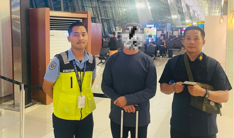 Imigrasi Lampung Utara Deportasi WNA Australia atas Pelanggaran Keimigrasian